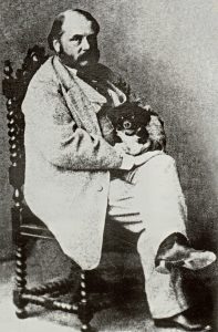 И. А. Гончаров с собакой Мимишкой. Фотография М. Б. Тулинова. 1860 г.